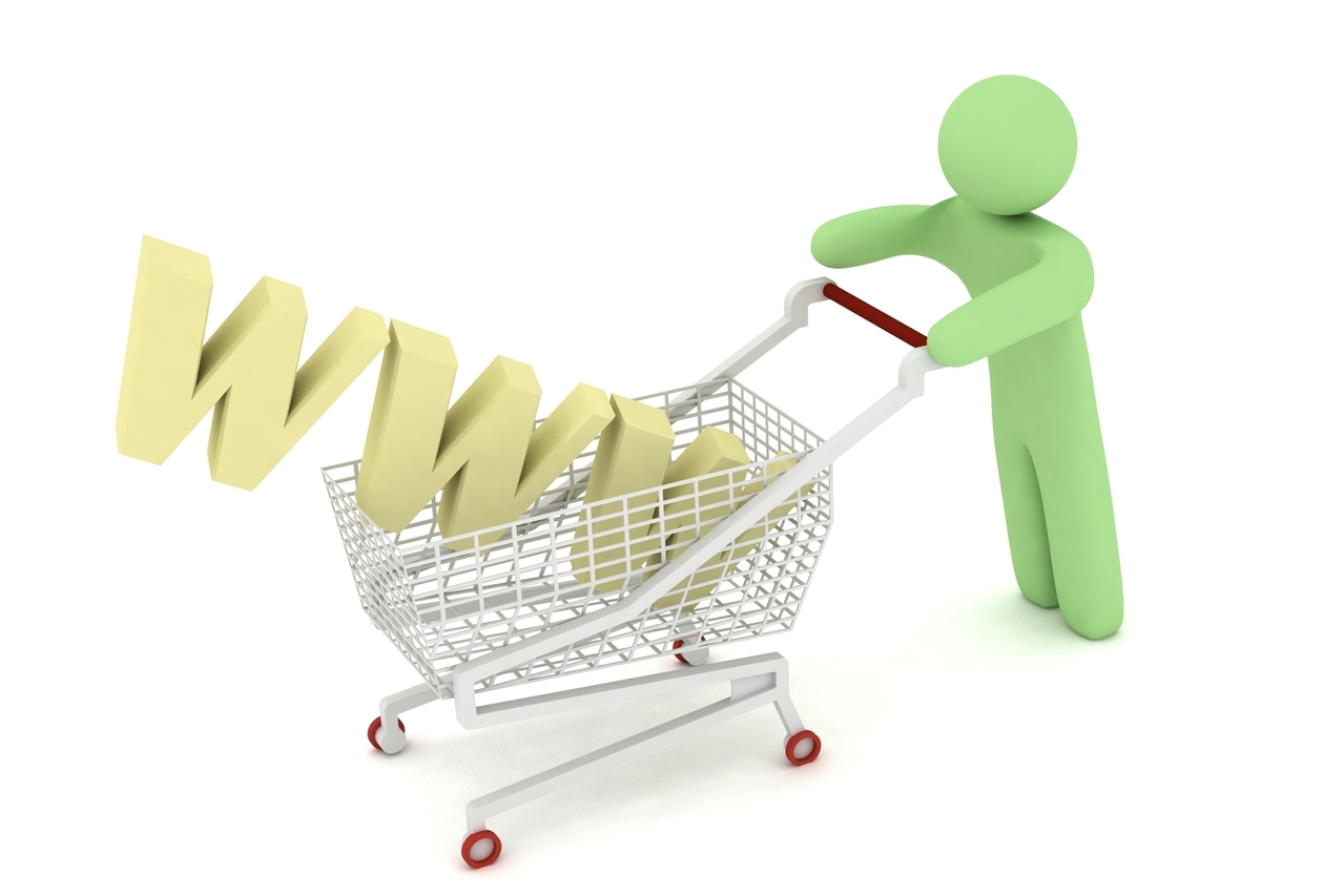 eccommerce-concept-2-1057092-1279x852